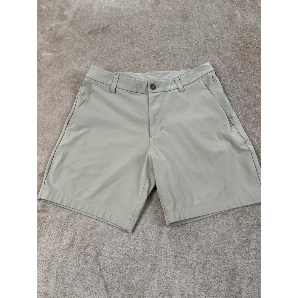 Lululemon Short Commission Classic-Fit 7" Warpstreme Mens size 30 Khaki M7AJXS